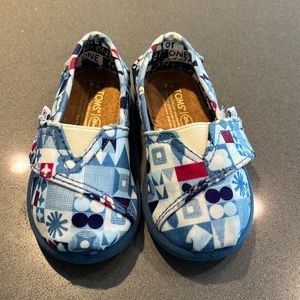 Toms